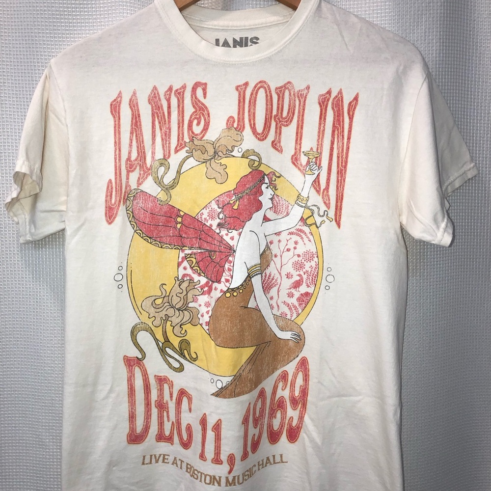 Janis Joplin Graphic T-Shirt